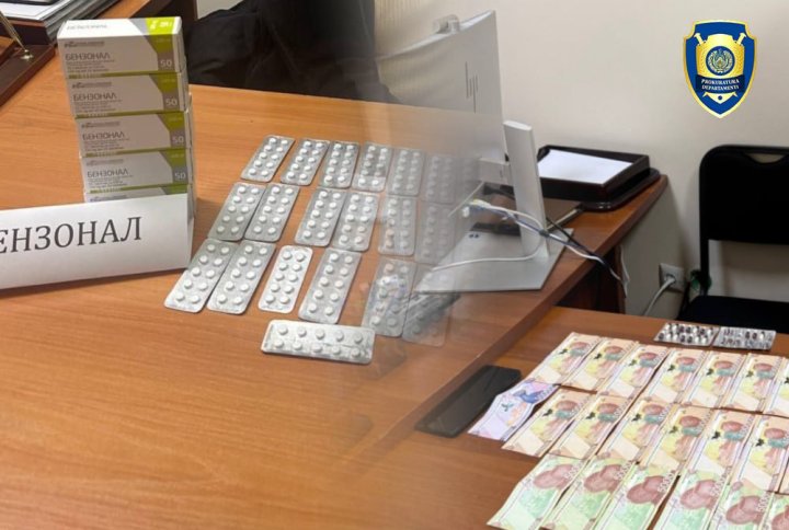 В Янгиюле арестовали торговцев психотропными препаратами