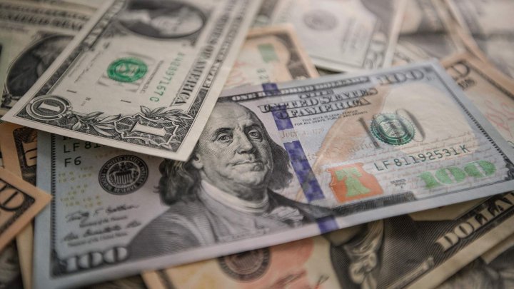 В Узбекистане обновили курс иностранных валют на 26 декабря