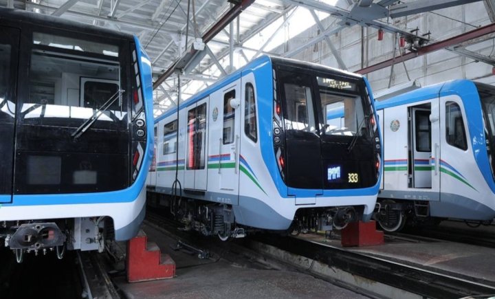 В Ташкентском метро пояснили причину остановки поезда