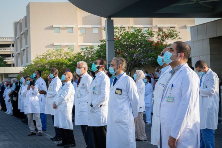 Катар хочет забрать врачей и IT-специалистов из Узбекистана