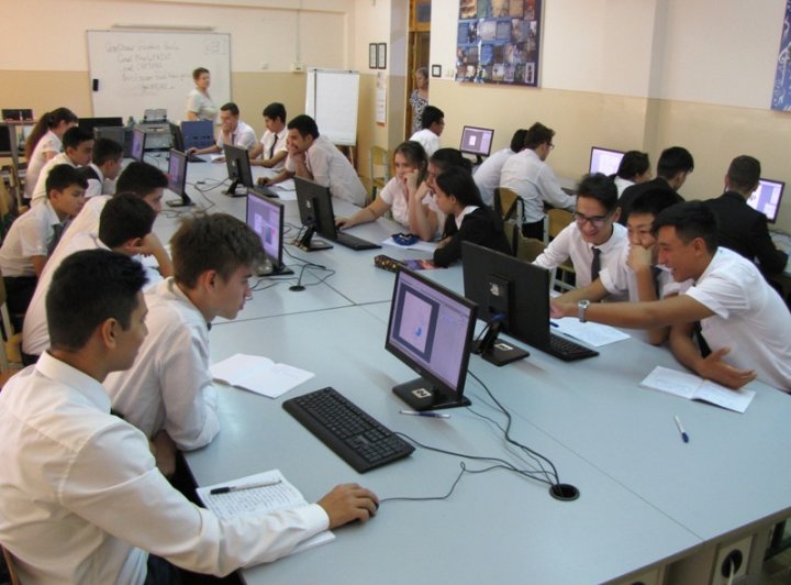 С 2026 года 100 тысяч учащихся узбекистанских техникумов начнут получать стипендии