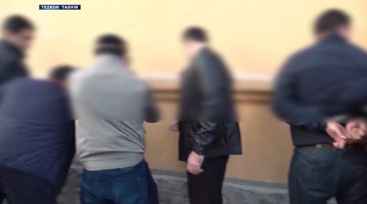 В Ферганской области задержаны госслужащие при получении взяток и откатов