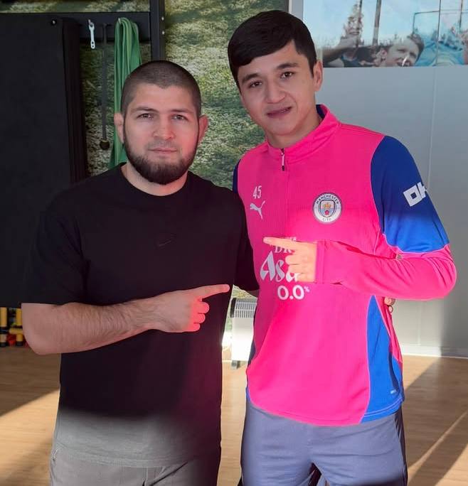 «Он не разговаривал», - Хабиб Нурмагомедов рассказал о встрече с узбекским защитником Абдукодиром Хусановым