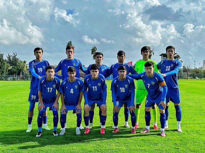 Сборная Узбекистана по футболу не смогла одолеть Турцию