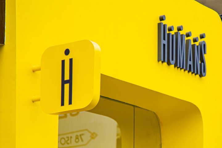 Humans требует от Узбекистана сотни миллионов компенсации