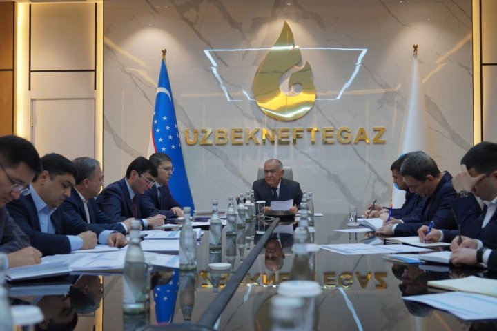 «Узбекнефтегаз» продаст убыточные активы и земли нефтебаз