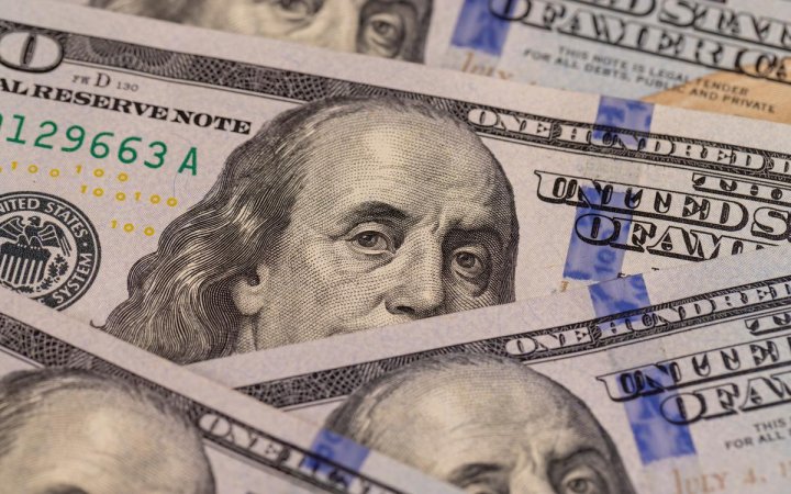 В Узбекистане обновили курс иностранных валют на 9 января