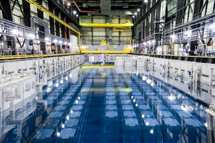 Ошибки Советского Союза: Узбекистану помогут избавиться от уранового наследия