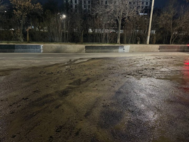 Экологи отреагировали на загрязнение дороги около стройки в Чиланзарском районе