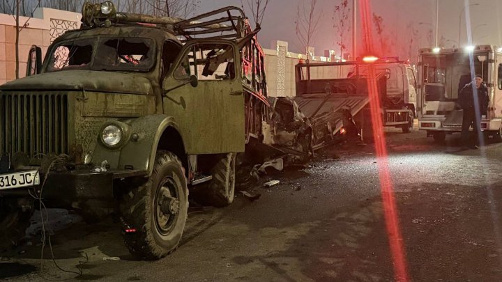 В Ташкенте пассажир автомобиля «Onix» погиб после столкновения с грузовиком