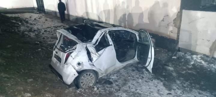 В Янгиюле мужчина выжил в жутком ДТП