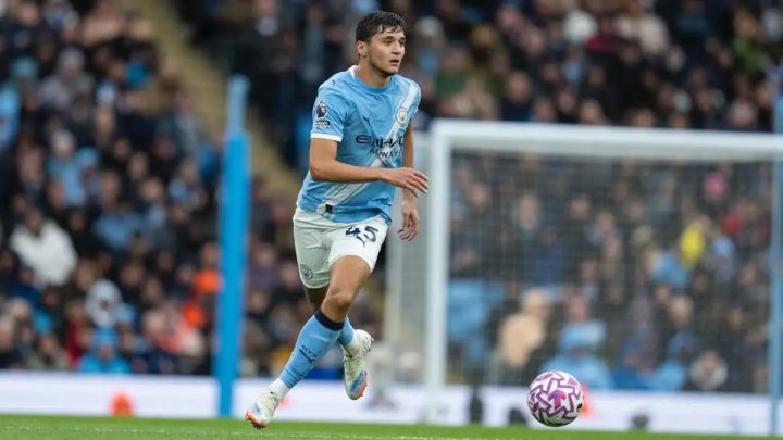 Узбекский защитник Абдукодир Хусанов признан лучшим в составе «Ман Сити»