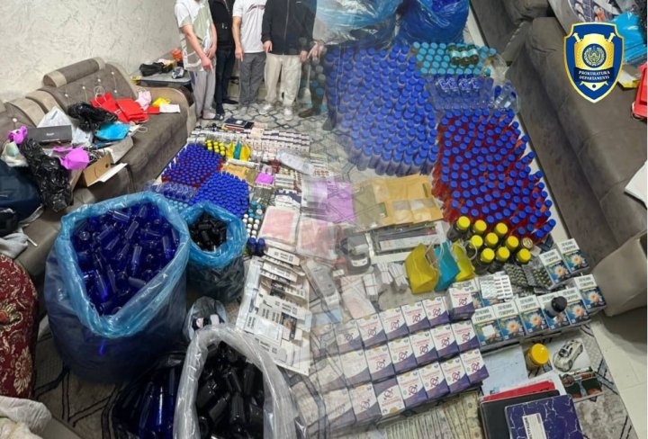 В Ташкенте выявили подпольный цех по производству контрафактных БАДов