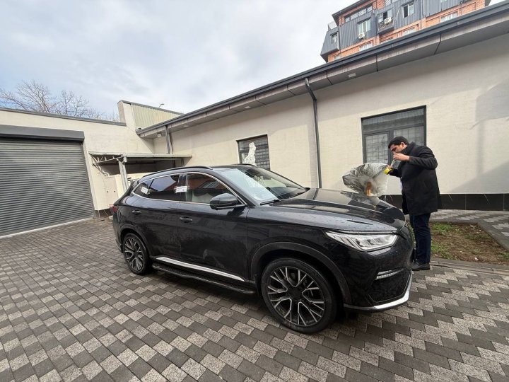 У жителя Ташкента конфисковали автомобиль, стоимостью 400 млн сумов, за долг перед банком