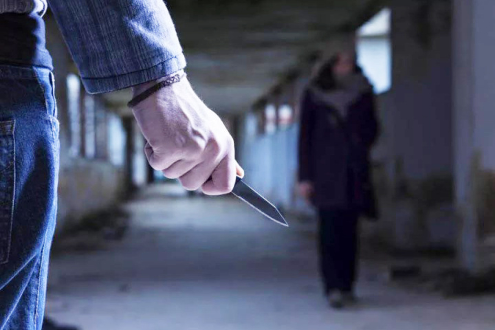 Вор неудачник: В России узбекистанец трижды пытался обокрасть женщин, но потерпел неудачу