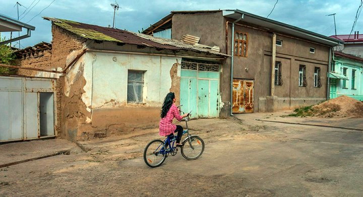 Шавкат Мирзиёев утвердил параметры снижения бедности в Узбекистане до 2,8% в 2026 году