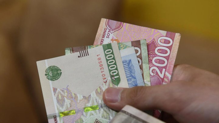 В Узбекистане перестанут принимать наличку при оплате за коммуналку