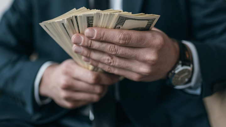 В Узбекистане обновили курс иностранных валют на 2 марта