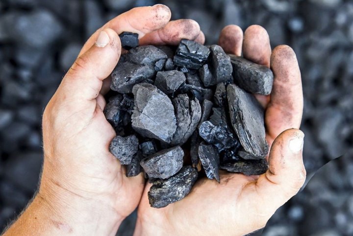 Узбекистан выкупил почти весь уголь Таджикистана
