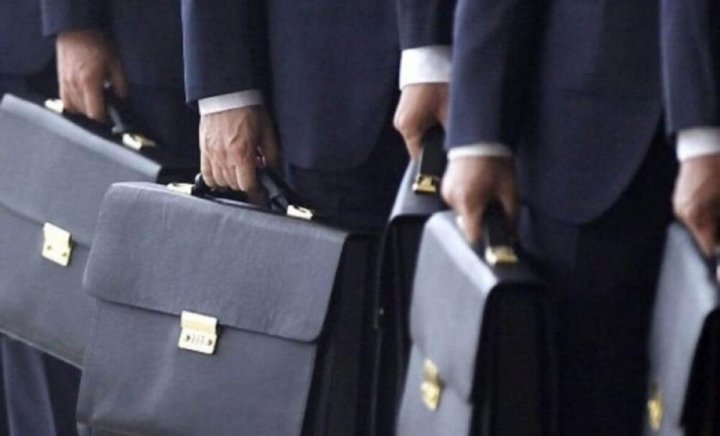 Экс-чиновникам Узбекистана закроют путь в подконтрольный бизнес