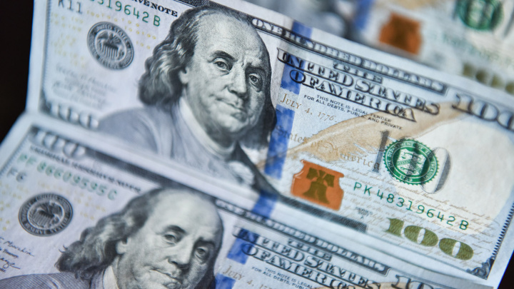 В Узбекистане обновили курс иностранных валют на 3 марта